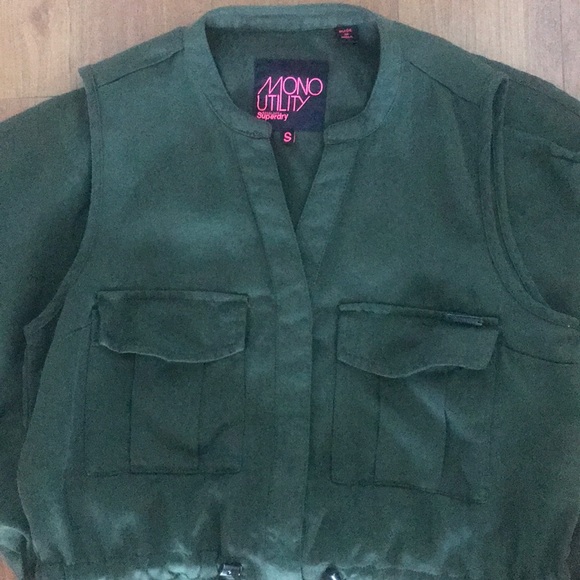 Super Dry romper size small never worn - Picture 6 of 6